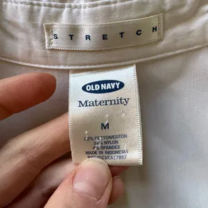 Vintage Old Navy Maternity Ruched Chest Button Up Shirt thumbnail 4