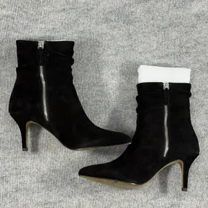 Bella‎ Vita Woman Size-8N ~ Danielle Leather Suede Black Slouch Ankle Booties thumbnail 4