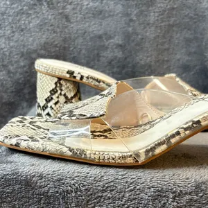 Zara Women's Snakeskin Mules - Black and Cream Sz 41/10.5 thumbnail 6