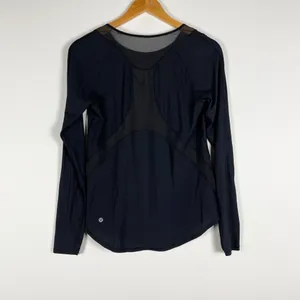 Lululemon Women's Sculpt Long Sleeve Mesh Tee Shirt Solid Black Medium thumbnail 4