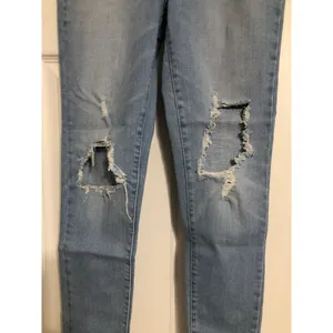 Levi's 721 high rise skinny jeans women's size 27 light‎ medium wash distressed thumbnail 3