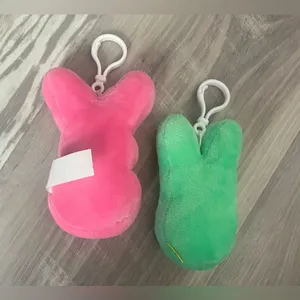 Target Two Peep keychains thumbnail 2