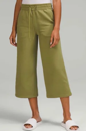 ✨Lululemon‎ Loungeful Wide Leg Crop Pants Size 12✨ thumbnail 1
