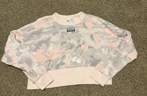 Adidas cropped  thumbnail 1