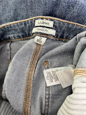 LL Bean Classic Fit 207 Wide Leg High Waisted Jeans in “Faded Indigo”, Size 10 thumbnail 5
