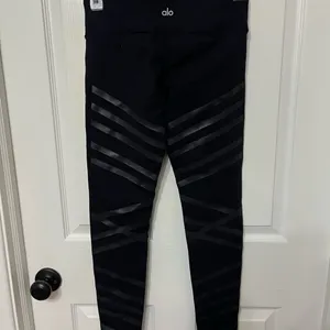 Alo Yoga | Airbrush Lineal Stripe Leggings black‎ size XS thumbnail 8