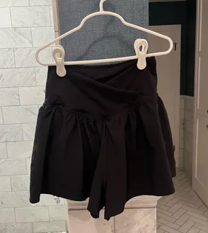 Aerie OFFLINE by Shorts thumbnail 1