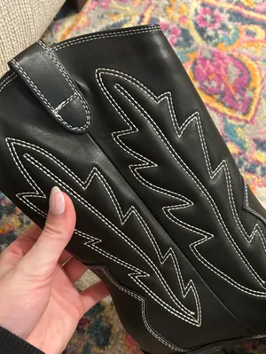 Black Cowgirl Boots Size 7 thumbnail 2