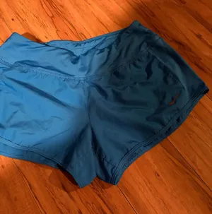 Nike dry fit short  thumbnail 1