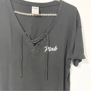 Victorias Secret Pink Medium Black Spellout Lace Up‎ Neck Short Sleeve Top thumbnail 2