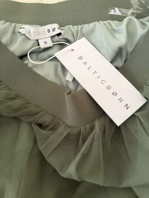 NWT Baltic Born Sage Green Tulle Midi Skirt Size Small thumbnail 2