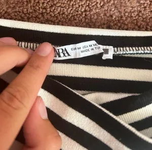 zara tube top thumbnail 2