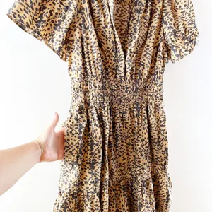 Anthropologie Somerset Short Sleeve Mini Dress in Leopard Print Brown Black M thumbnail 6