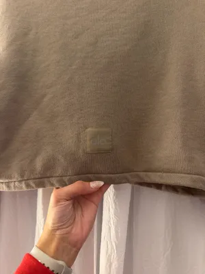 Alo Yoga Top thumbnail 4