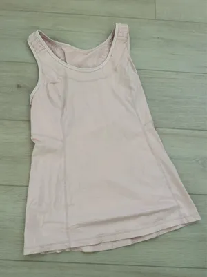 Lululemon tank top thumbnail 1