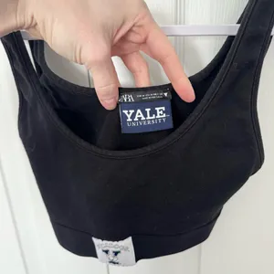 Black ZARA YALE University BULLDOGS Women's Sports Bra MEDIUM thumbnail 5