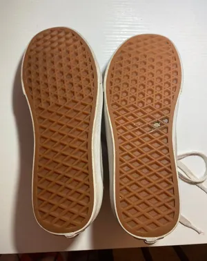 Gray Size 6 thumbnail 5