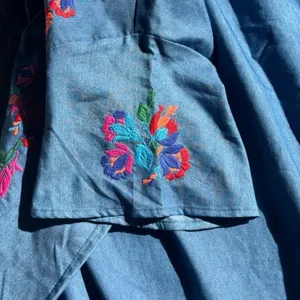 Blue Chambray Floral Embroidered Babydoll Blouse Artsy Boho Folkcore Grandmacore thumbnail 5