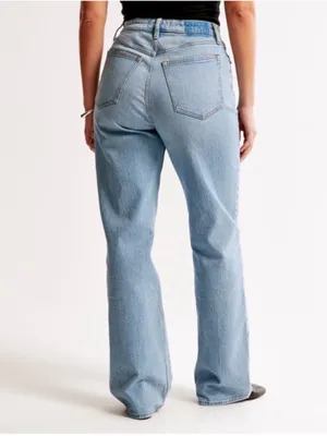 $100 Abercrombie & Fitch 90's high rise relaxed jeans in light wash 34/18R thumbnail 3