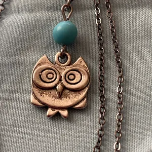 18” Silver Tone Necklace Owl Pendant With Blue Stone .5” H thumbnail 3