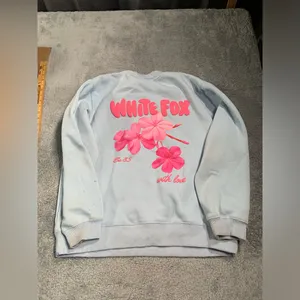 White fox with love & Romance era 8.5 sweatshirt thumbnail 2