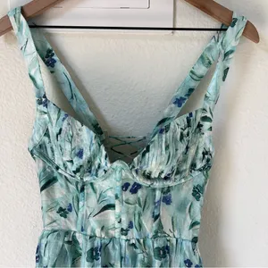 ASTR The Label Kelby Maxi Dress in Green Blue Floral - Small thumbnail 6