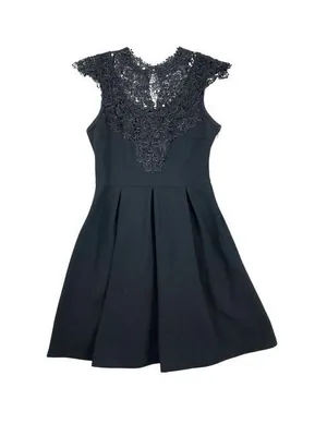 Ya Los Angeles Black Lace Fit And Flare Pleated Dress Size Small‎ thumbnail 1