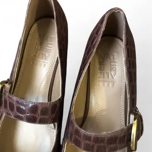Y2K 90s Preppy Streetwear Brown Grunge Faux Croc Leather Mary Jane Ballet Ballerina Flats Gold Buckles Shoes Round Square Toe Office Siren Quiet Luxury Old Money #Dainty #Cottagecore #Whimsygoth #Dark Academia #Lolita Great condition thumbnail 5
