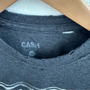 Johnny Cash Rock Cropped Tee White Size M thumbnail 4