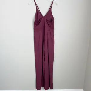 Halara Size M Burgundy Breezeful Side Zip Sleeveless Wide Leg Jumpsuit thumbnail 5
