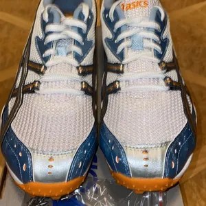 NWOB! ASICS Hyper Rocket Girl XC Cross Country Track & Field Spike Shoe SZ 10.5 thumbnail 4