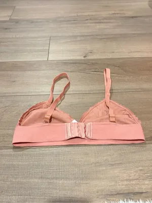 LIVELY LIGHTLY LINED PLUNGE SHELL TRIANGLE BRALETTE‎ PINK SIZE SMALL thumbnail 2