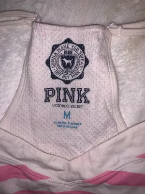 PINK Victoria’s Secret Workout Top thumbnail 2