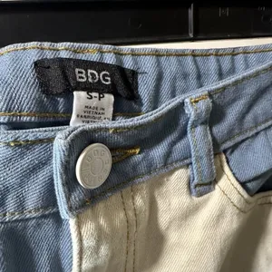 Urban Outfitters BDG Colorblock Denim Skirt Jean Skirt Small Retro 90s‎ White thumbnail 4