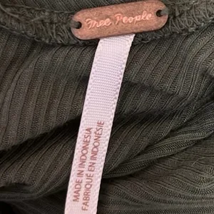 Free People Army Green Low Open Back Long Sleeve Shimmy Shake Blouse Top Size S thumbnail 4