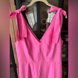 Amanda Uprichard Allora Dress shocking pink bows barbiecore mini vneck cocktail thumbnail 6