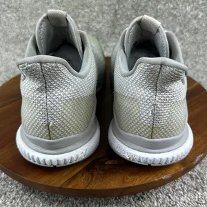 Adidas sneaker women’s size 9.5 thumbnail 5