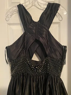 Sherri Hill Black Gown thumbnail 3