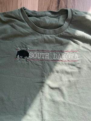 South Dakota embroidered T-shirt thumbnail 2