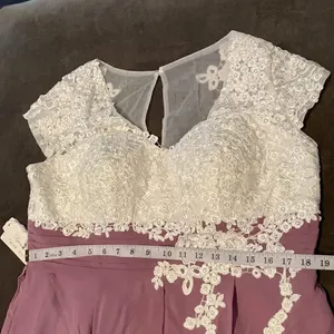 Women’s Ivory Lace Top Chiffon V-Neck with Cap Sleeves Dress Size 16 NWT thumbnail 9