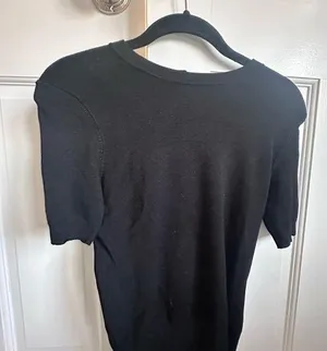 Zara Classic Black Short Sleeve Sweater thumbnail 1