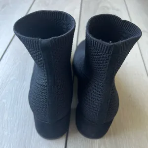 Eileen Fisher Stretch Knit Ankle Boot Bootie size 7.5 thumbnail 4