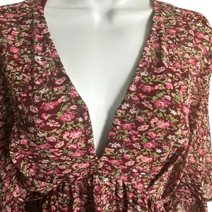 Entro Maxi Dress Sz L Floral Drop Waist Flowy V-Neck Burgundy Red Ditsy thumbnail 4