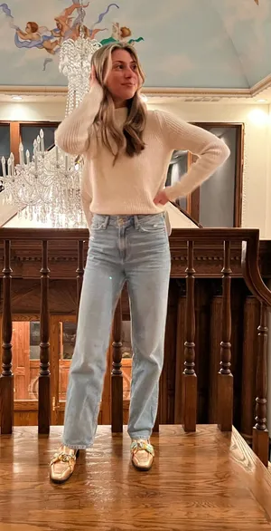 Baggy light wash jeans thumbnail 1