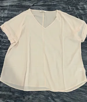 Zenana Women's Cream V-Neck Top Size 2X thumbnail 1