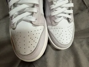 Nike Dunks thumbnail 4