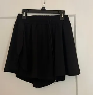 Love Tree Shorts thumbnail 1