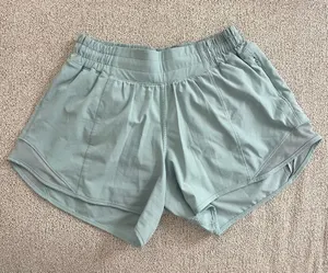 Lululemon Hotty Hot Shorts 4" thumbnail 1