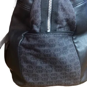 Lululemon Om The Day Bag Reflective In Black | Animal Jacquard Pre-Loved thumbnail 4