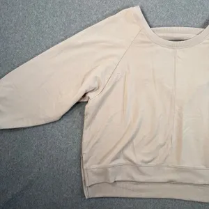 Yogalicious Stephanie Hi-Low Sweatshirt Women's Small Beige New Pullover thumbnail 3